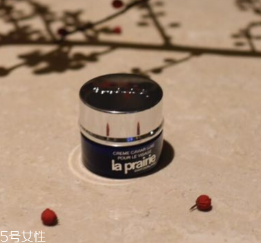 眼霜開封后保質(zhì)期多久？眼霜開封多久不能用？