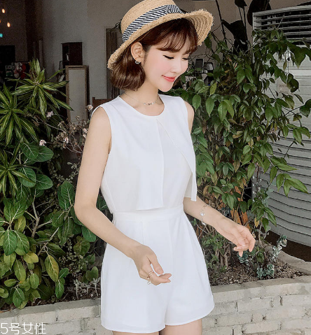 夏天穿什么連體褲好看？夏天適合穿什么連體褲？