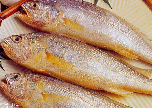 黃花魚去鱗嗎？黃花魚去內(nèi)臟嗎？