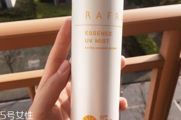 防曬噴霧里面有酒精嗎？防曬噴霧都有酒精嗎？