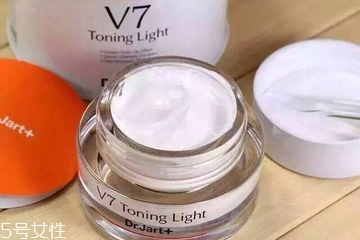 素顏霜晚上可以不洗嗎？素顏霜不洗有副作用嗎？