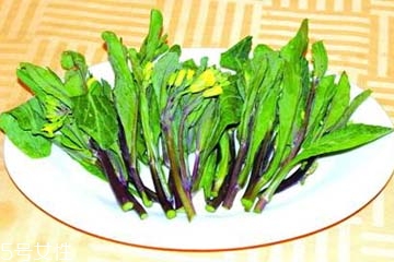 芥蘭和橄欖菜的區(qū)別 芥蘭是橄欖菜嗎？