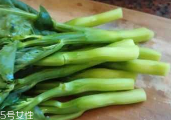 芥蘭不能和什么一起吃？芥蘭能和雞肉吃嗎？
