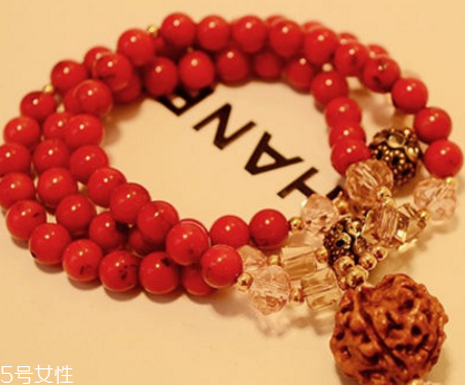 紅珊瑚手鏈多少錢？紅珊瑚手鏈?zhǔn)袌鰞r(jià)格