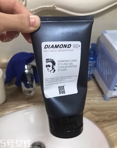 定型啫喱膏怎么用？三步打造完美發(fā)型