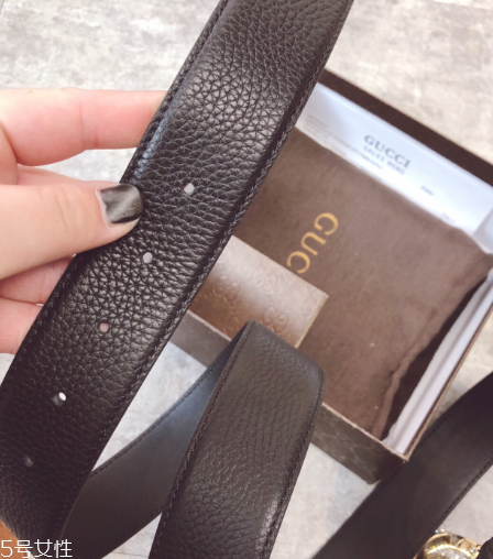 皮帶自動扣好還是針扣好？皮帶買針扣還是自動扣？