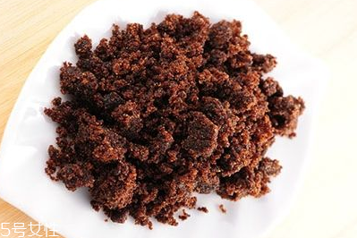 紅糖面膜用什么紅糖最好？用紅糖怎么敷臉美白？