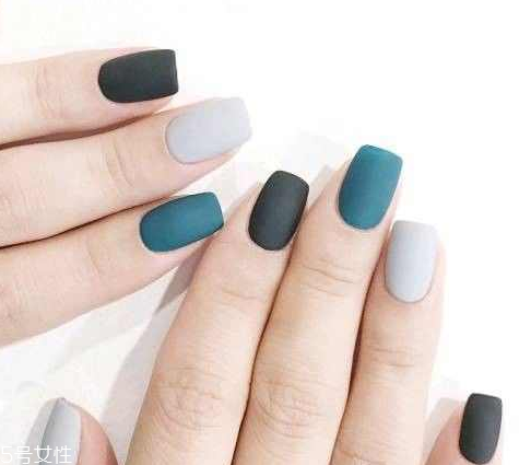 美甲跳色什么意思？美甲跳色有什么作用？