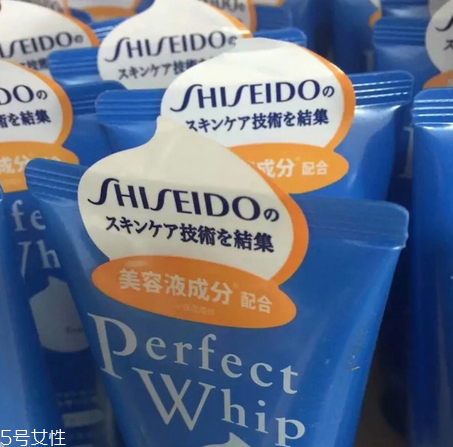 皂基洗面奶是堿性的嗎？皂基洗面奶是堿性還是酸性？