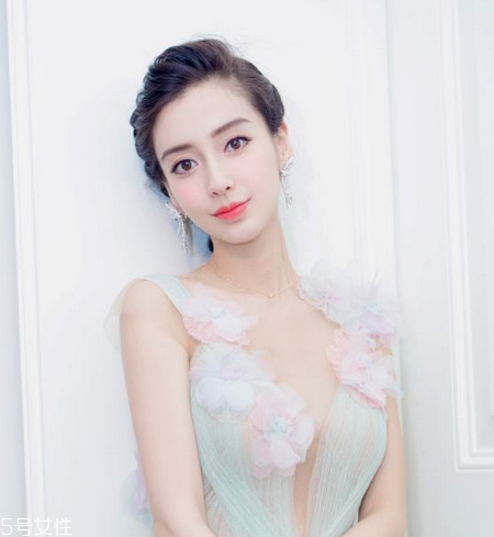 染發(fā)可以只染發(fā)尾嗎？染發(fā)怎么染發(fā)尾？
