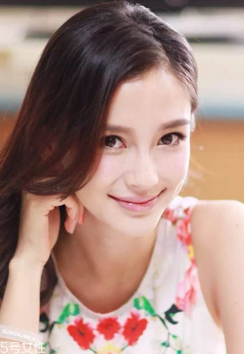 染發(fā)好看還是黑發(fā)好看？適合自己才最美