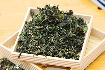 刺五加的好處 刺五加對(duì)人體有什么好處？