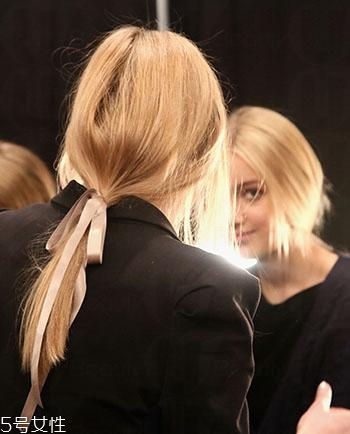 2018秋天流行什么發(fā)型 秋季流行的發(fā)型圖片 2018秋天流行什么發(fā)型 秋季流行的發(fā)型圖片