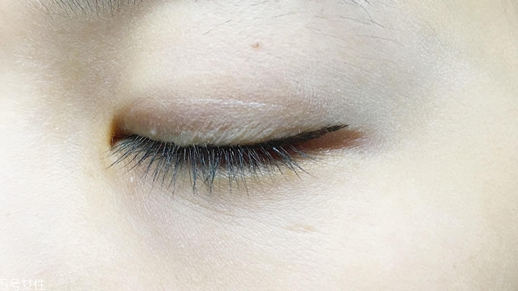 kissme眼線筆防水嗎 簡(jiǎn)直是防水神器 kissme眼線筆防水嗎 簡(jiǎn)直是防水神器