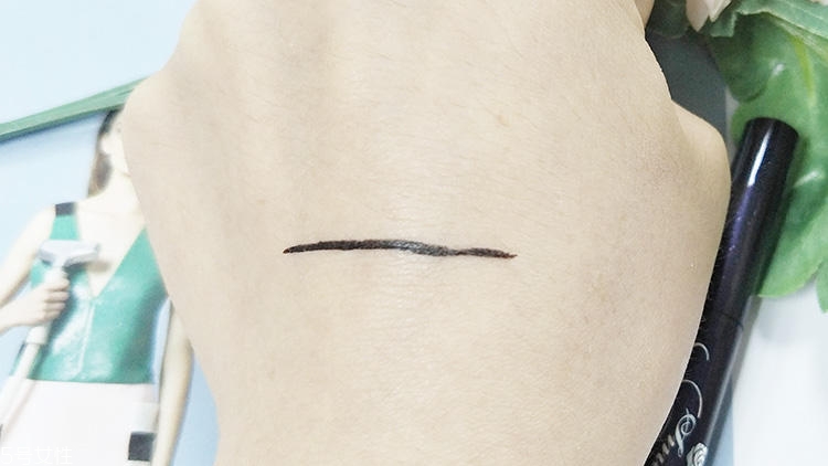 kissme眼線筆防水嗎 簡(jiǎn)直是防水神器 kissme眼線筆防水嗎 簡(jiǎn)直是防水神器