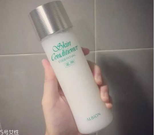 爽膚水哪個(gè)牌子好用 2022零差評的五款爽膚水推薦