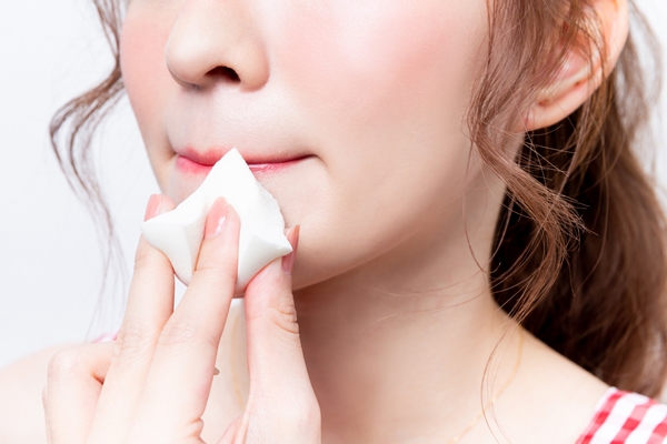 七夕情人節(jié)化什么妝他喜歡 情人節(jié)妝容圖片 七夕情人節(jié)化什么妝他喜歡 情人節(jié)妝容圖片