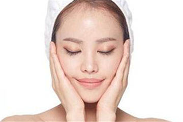 臉部水腫怎么消除？是什么原因