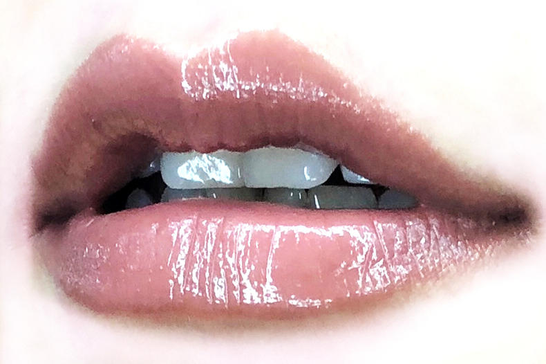 美寶蓮小燈管夏日限量版全試色 小燈管2018新色上嘴圖 美寶蓮小燈管夏日限量版全試色 小燈管2018新色上嘴圖