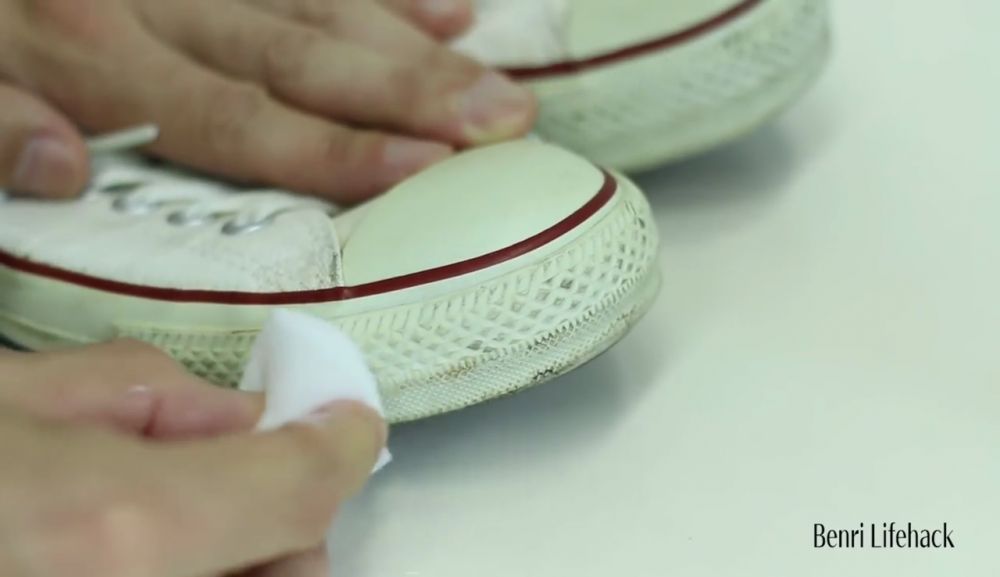 小白鞋怎么洗 小白鞋10大清洗與防污 小白鞋怎么洗 小白鞋10大清洗與防污