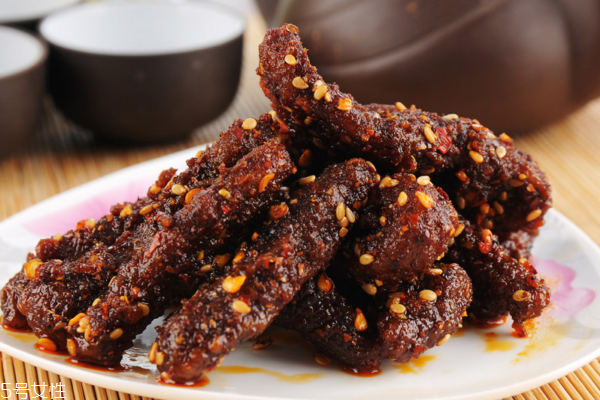 牛肉干為什么發(fā)臭 應該是變質(zhì)了