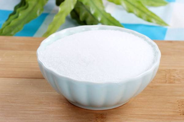 人不吃鹽能活多久？鹽的這些食用事項(xiàng)要注意