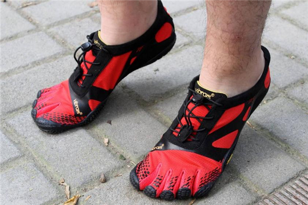 五指鞋的好處和壞處 運(yùn)動(dòng)更舒適 五指鞋的好處和壞處 運(yùn)動(dòng)更舒適