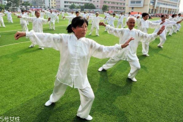 太極拳有實(shí)戰(zhàn)作用嗎？太極拳需要哪些基本功？