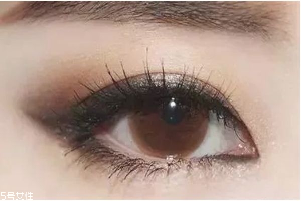 小鹿眼妝怎么畫 打造不一樣的你 小鹿眼妝怎么畫 打造不一樣的你