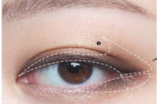 小鹿眼妝怎么畫 打造不一樣的你 小鹿眼妝怎么畫 打造不一樣的你