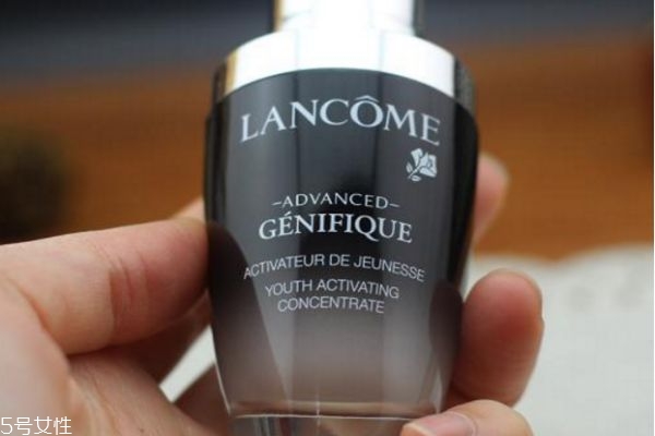 精華乳哪個(gè)牌子好 精華乳使用步驟 精華乳哪個(gè)牌子好 精華乳使用步驟