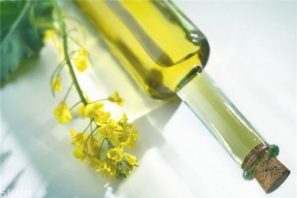 甘油護(hù)膚怎么用 甘油使用的誤區(qū) 甘油護(hù)膚怎么用 甘油使用的誤區(qū)