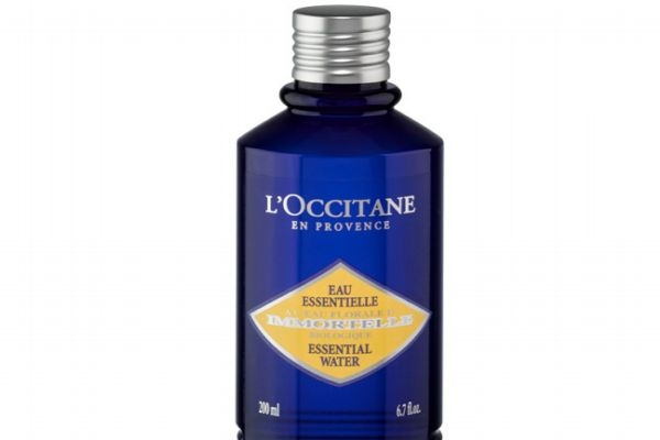 修復(fù)型化妝水有哪些 化妝水精華水修復(fù)水有什么區(qū)別 修復(fù)型化妝水有哪些 化妝水精華水修復(fù)水有什么區(qū)別