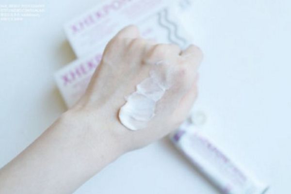 角質(zhì)層薄用什么護(hù)膚品？角質(zhì)層薄用什么洗面奶？