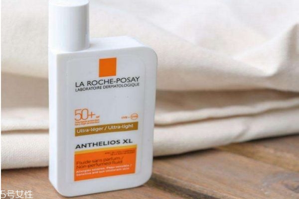 好用的身體防曬霜推薦 這些防曬tips你一定要知道 好用的身體防曬霜推薦 這些防曬tips你一定要知道