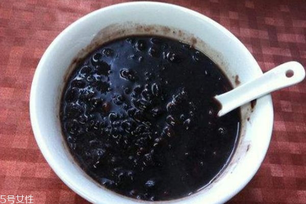 黑米怎么煮容易爛 黑米粥熬多久才熟 黑米怎么煮容易爛 黑米粥熬多久才熟