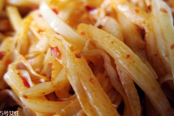 酸筍有什么營(yíng)養(yǎng)價(jià)值 酸筍的功效與作用 酸筍有什么營(yíng)養(yǎng)價(jià)值 酸筍的功效與作用