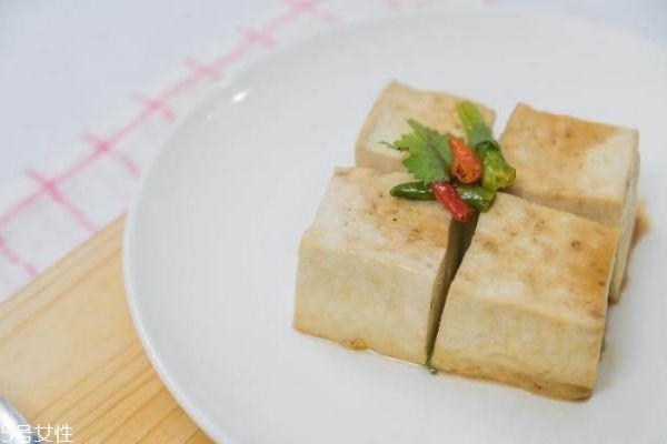 老年人補鈣吃什么好 最適合老人補鈣食物 老年人補鈣吃什么好 最適合老人補鈣食物