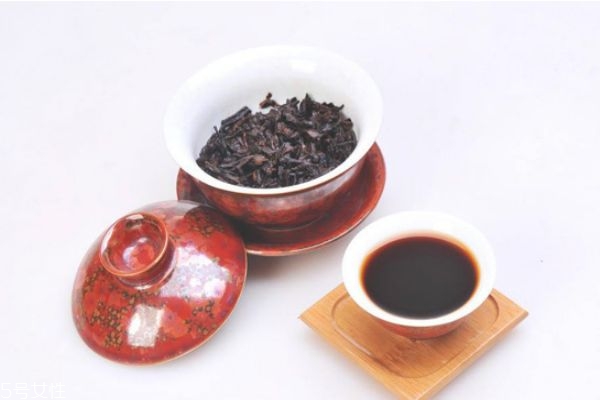 普洱茶是否存放越久越好 普洱茶最佳保質(zhì)期 普洱茶是否存放越久越好 普洱茶最佳保質(zhì)期