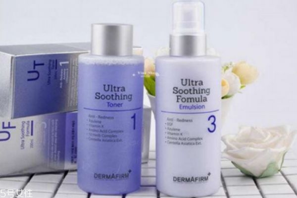 油痘肌適合什么水乳 適合痘肌的水乳 油痘肌適合什么水乳 適合痘肌的水乳