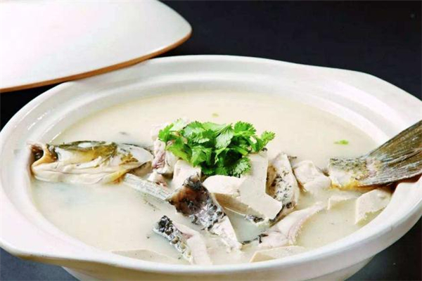 鯽魚(yú)湯清熱還是上火 喝鯽魚(yú)湯會(huì)上火嗎