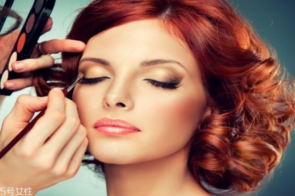正?；瘖y順序步驟 化妝基本順序