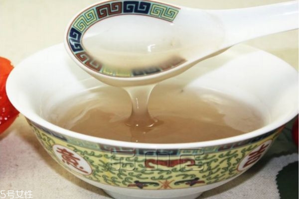 空腹可以吃藕粉嗎 藕粉什么時(shí)候吃最好 空腹可以吃藕粉嗎 藕粉什么時(shí)候吃最好