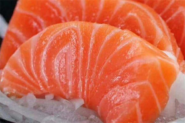 三文魚(yú)凍了一年還能吃嗎 三文魚(yú)可以冷凍多久