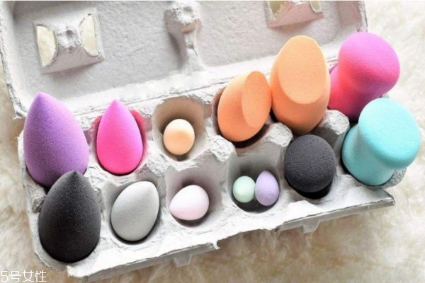 美妝蛋哪個(gè)形狀更好用 怎么選擇美妝蛋 美妝蛋哪個(gè)形狀更好用 怎么選擇美妝蛋