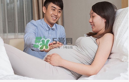無(wú)痛分娩是全麻嗎？無(wú)痛分娩對(duì)腰有影響嗎？
