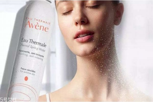 如何選購補水噴霧 使用補水噴霧要注意什么 如何選購補水噴霧 使用補水噴霧要注意什么