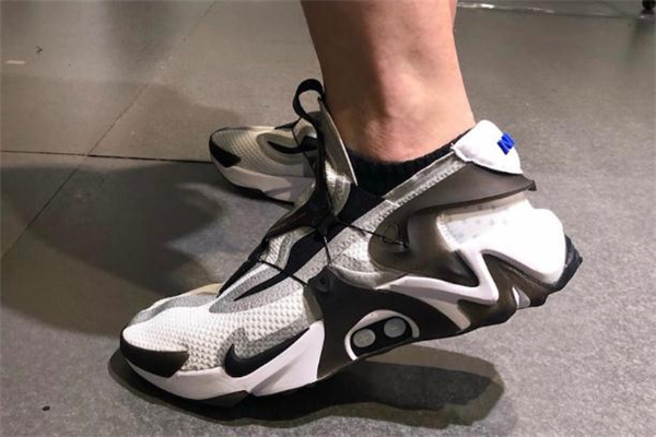 nike adapt huarache開(kāi)箱測(cè)評(píng)-adapt huarache上腳圖