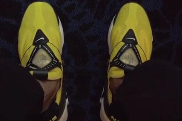 nike adapt huarache開(kāi)箱測(cè)評(píng)-adapt huarache上腳圖