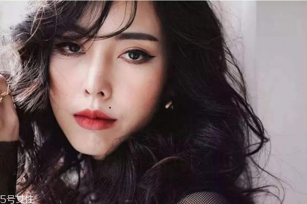 泰國妝容怎么化 泰國妝容特點(diǎn) 泰國妝容怎么化 泰國妝容特點(diǎn)